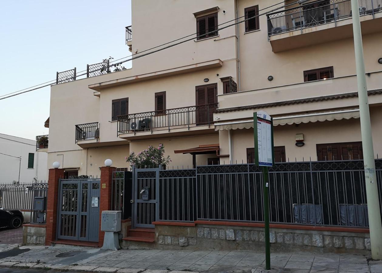 La Casetta Della Musica Mondello Ngoại thất bức ảnh